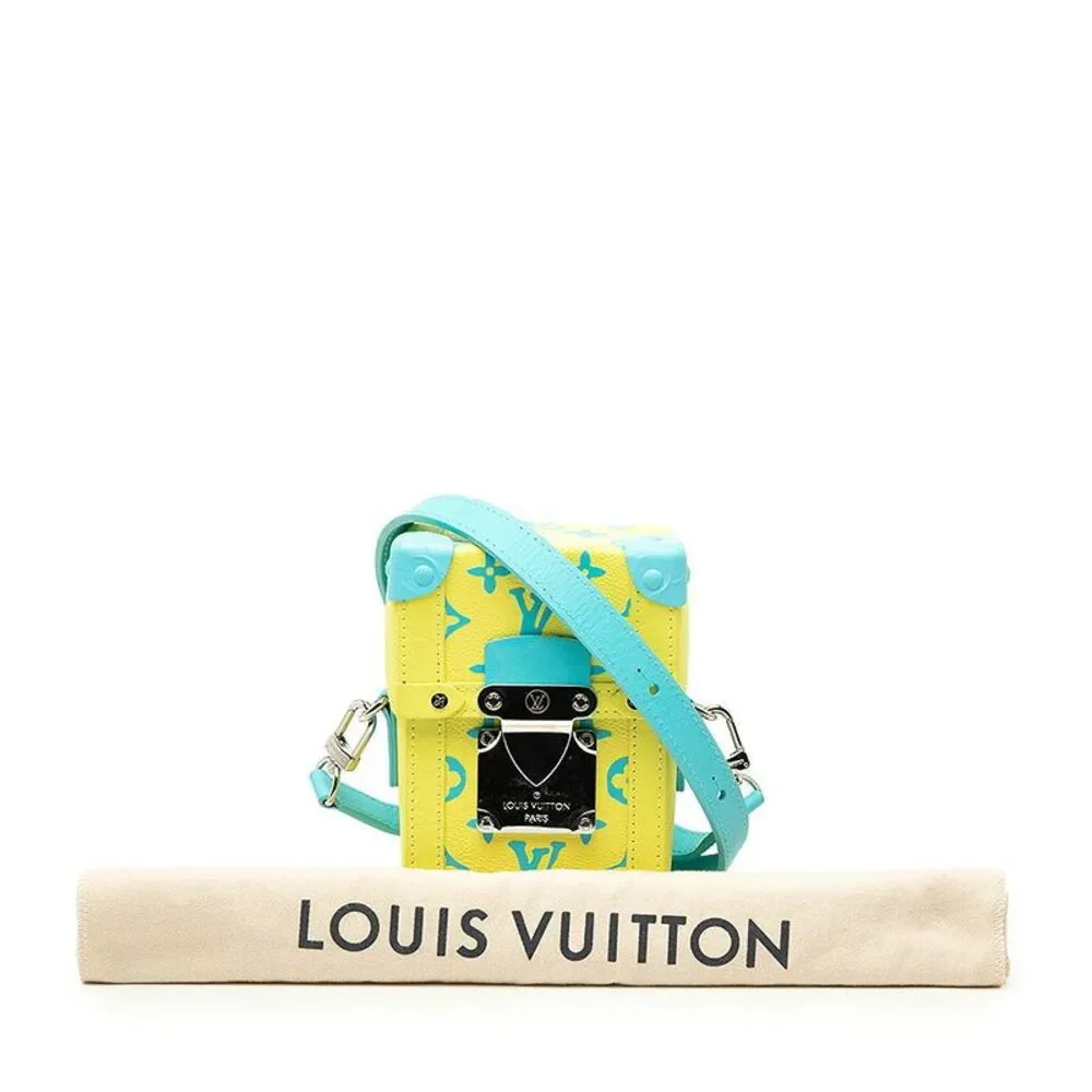 Louis Vuitton Monogram Vertical Trunk Wearable Wallet